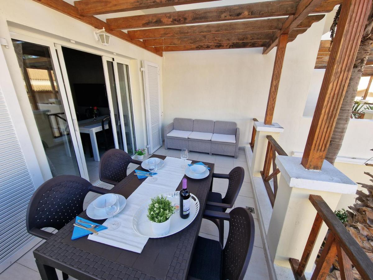 Apartment Campo De Golf 아로나 외부 사진