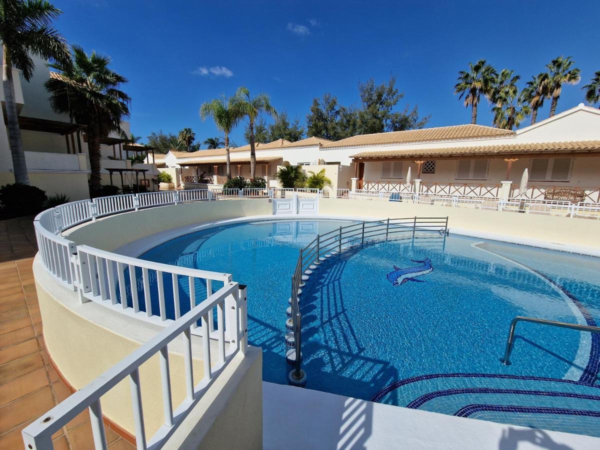 Apartment Campo De Golf 아로나 외부 사진