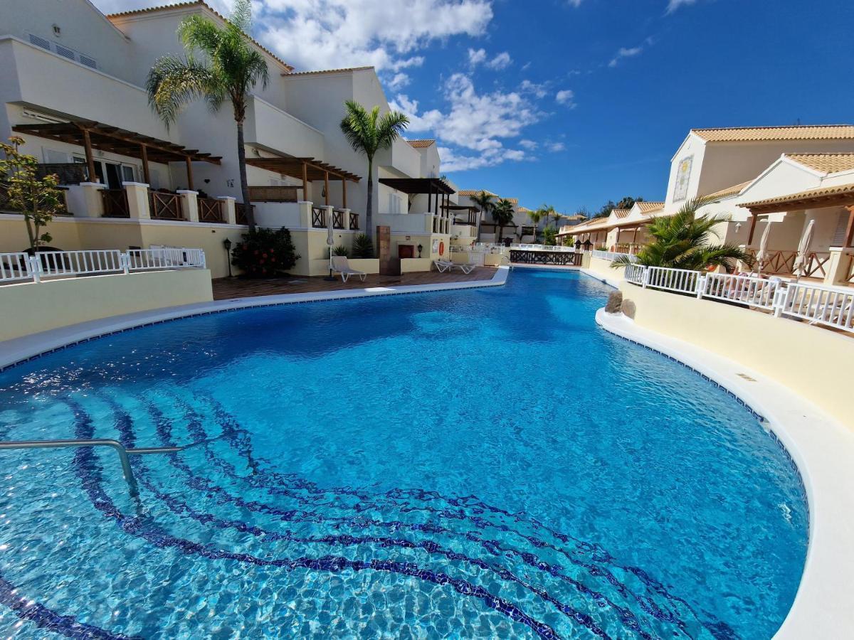 Apartment Campo De Golf 아로나 외부 사진