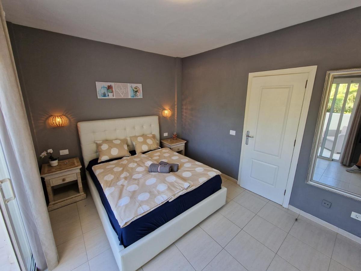Apartment Campo De Golf 아로나 외부 사진